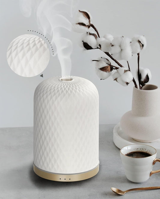 Zenara Ceramic USB Aroma Diffuser 110ml – Estilo Minimalista para Bienestar Diario (White Edition)